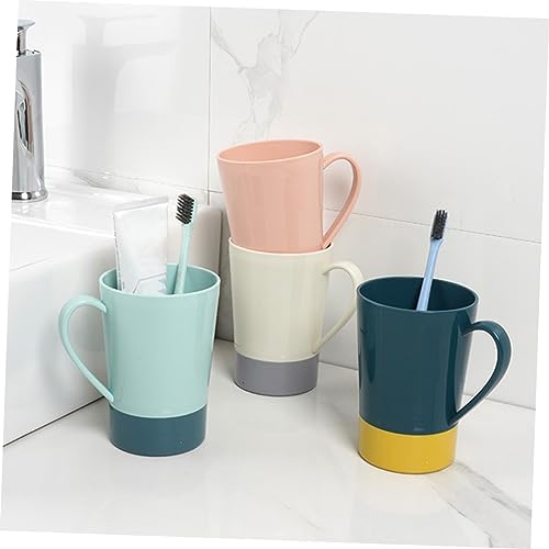 4-Piece Travel-Friendly PP Material Toothbrush Cup Rinsing Holder