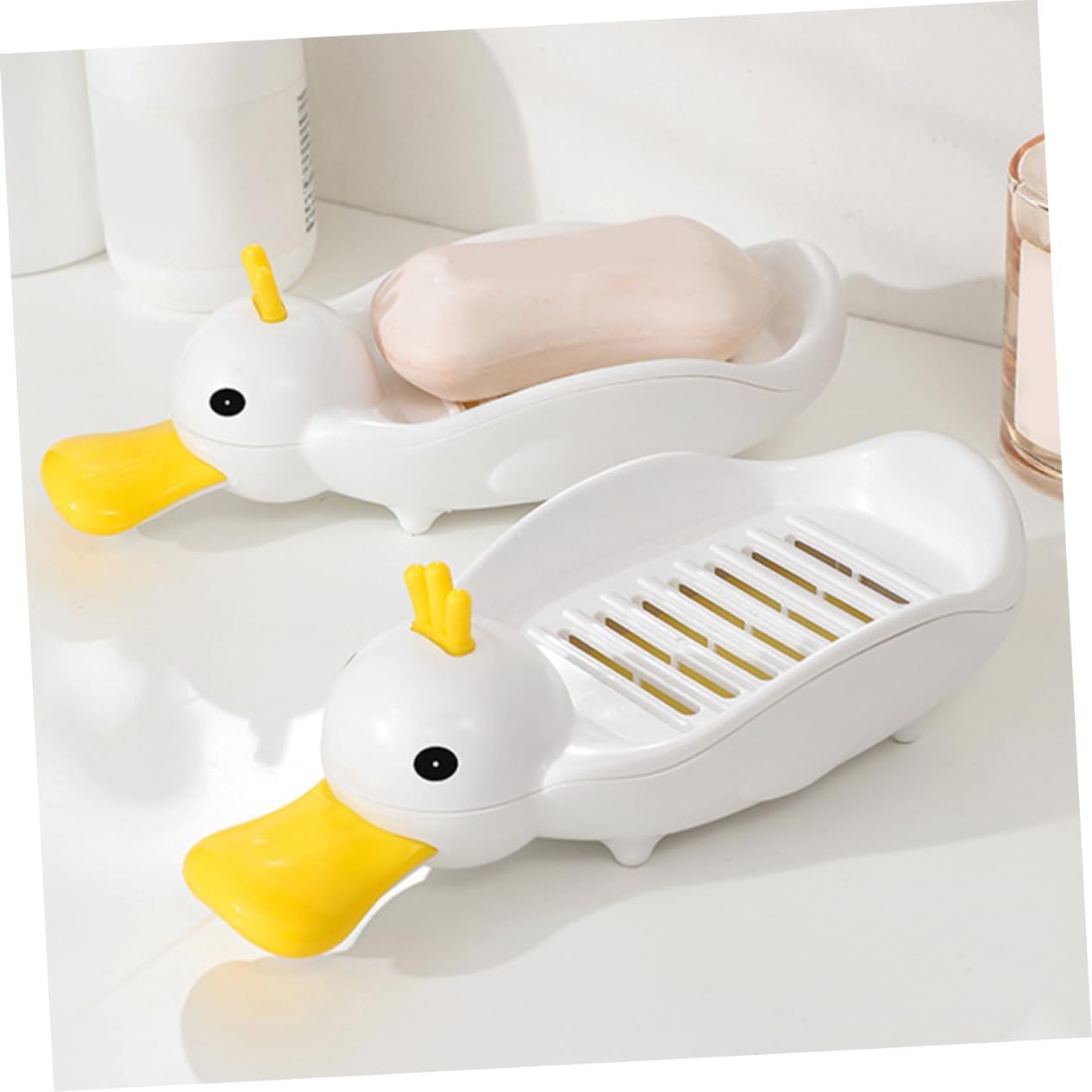 GLEAVI Cute Duck Shape Self-Draining Soap Dish