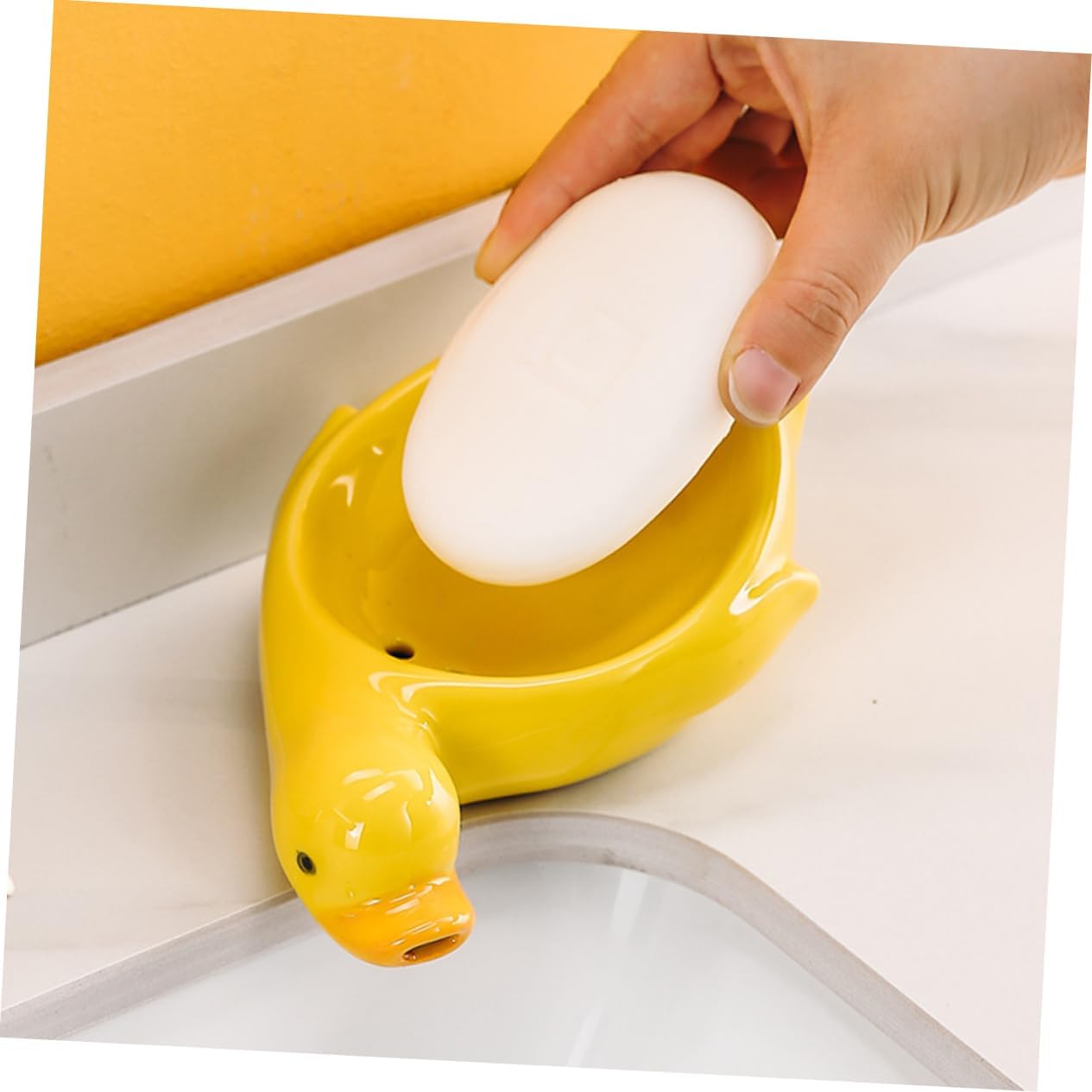 MUCKLILY - Adorable Ceramic Soap Dish with Drain for Small Spaces