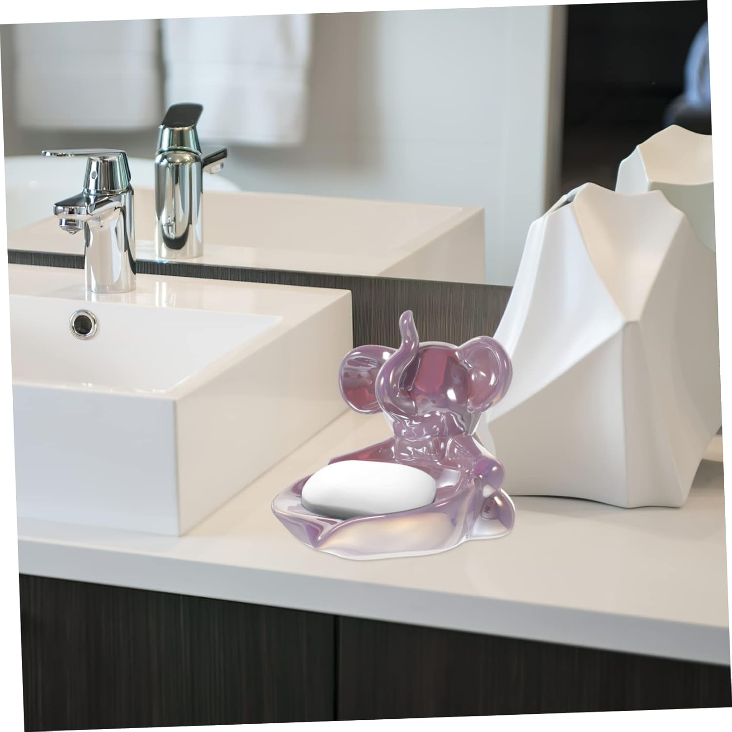 Adorable Self-Draining Elephant Soap Dish for Home Bathroom Use