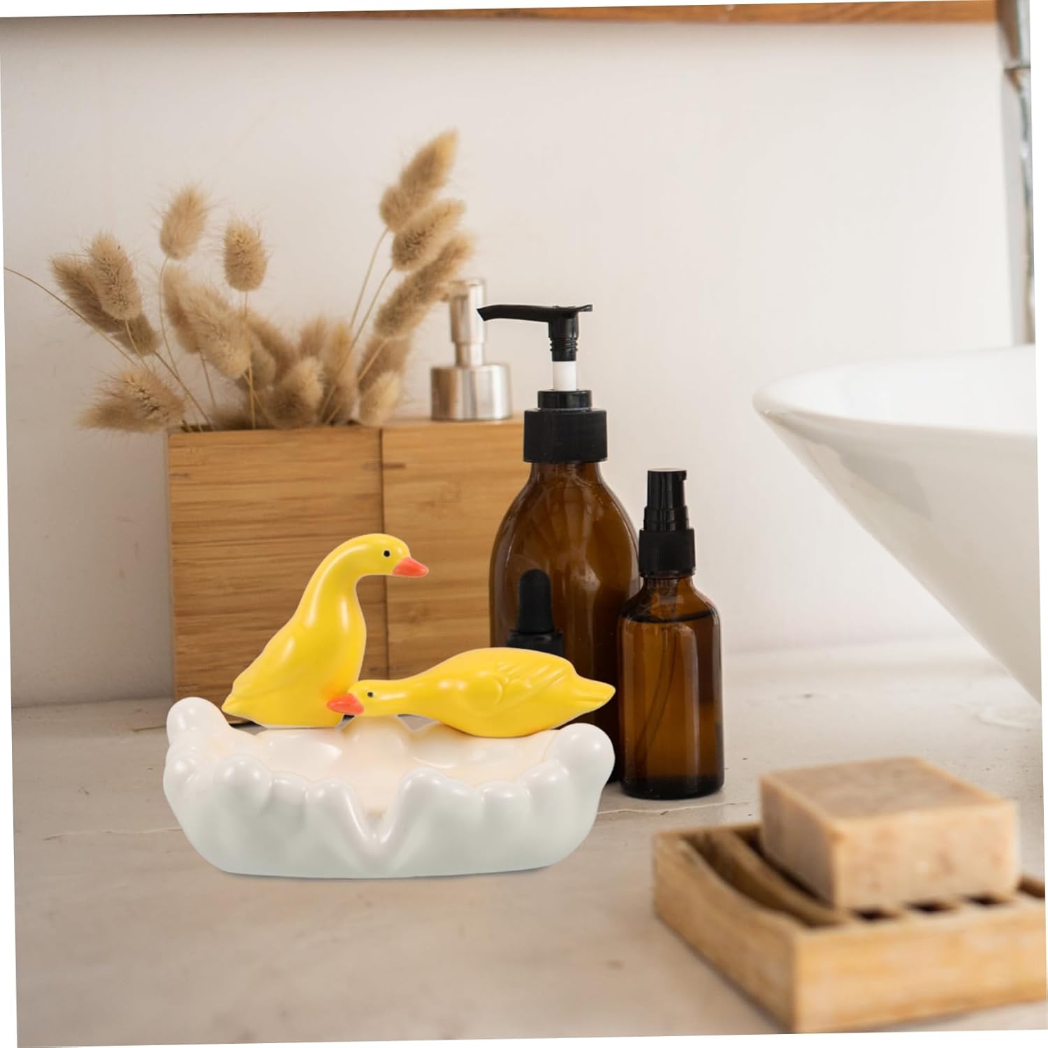 Stylishly Functional Bath Soap Dish