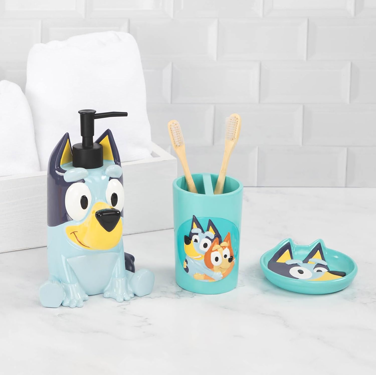 Jay Franco Playful Blue Resin Kids Bathroom Soap Dish