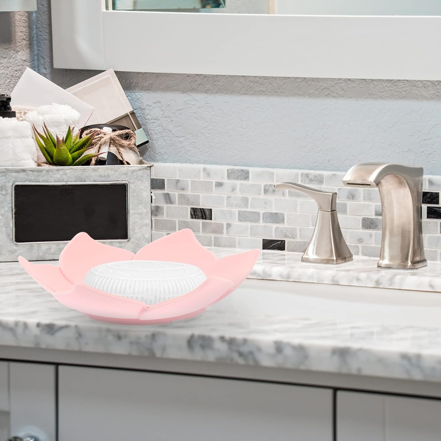Effortless Bathroom Storage -LABRIMPFloral Silicone Soap Dish Holder