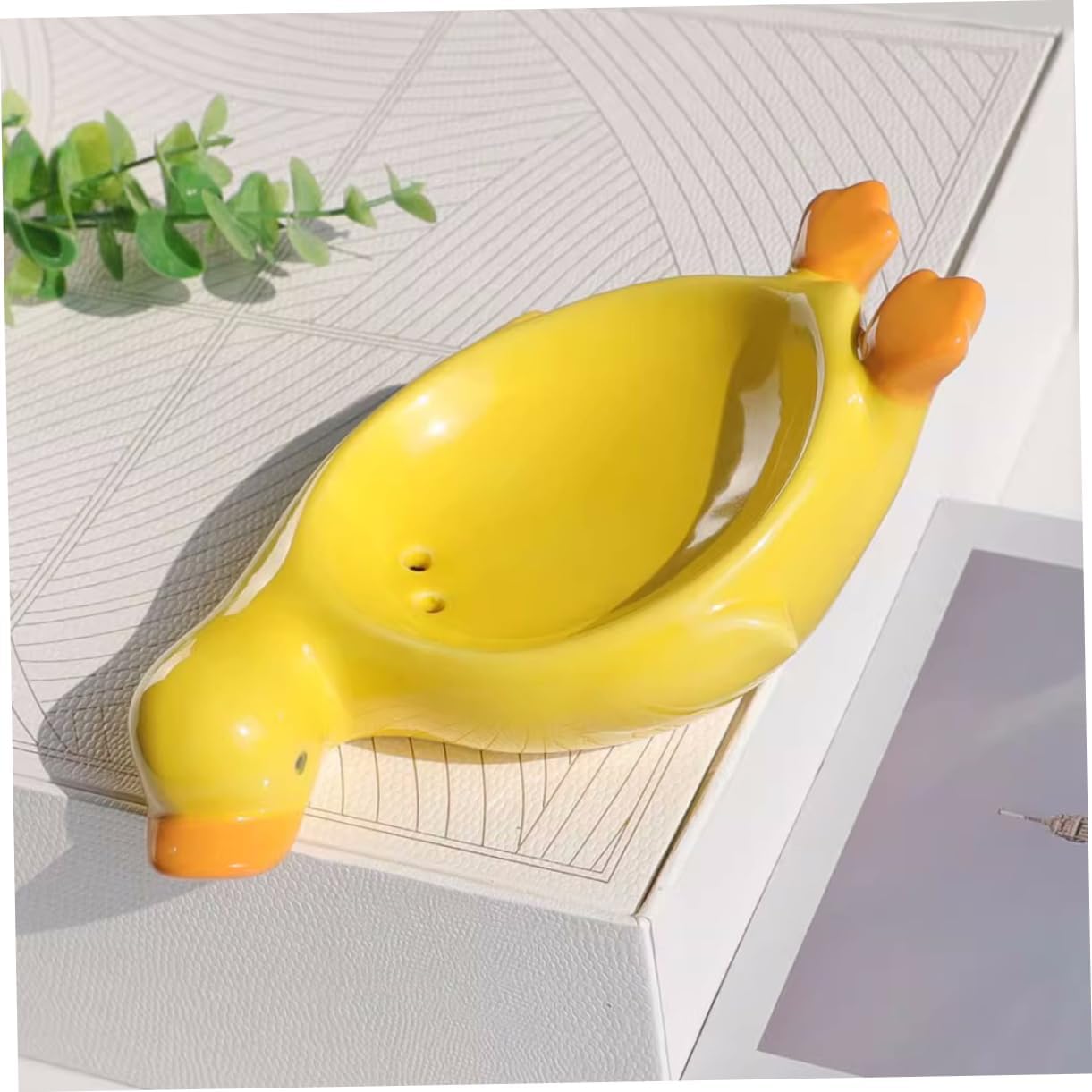 PRETYZOOM Cute White Ceramic Soap Holder for Bathroom and Kitchen