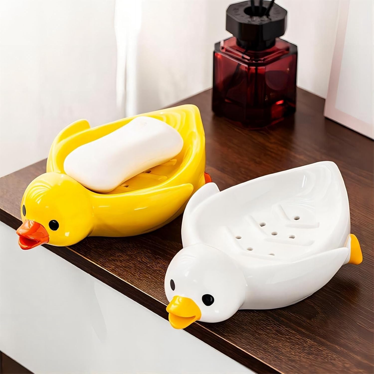 Cute Duck Soap Dish with Self Drain Holes Ceramic 185cm Soap Holder Yellow