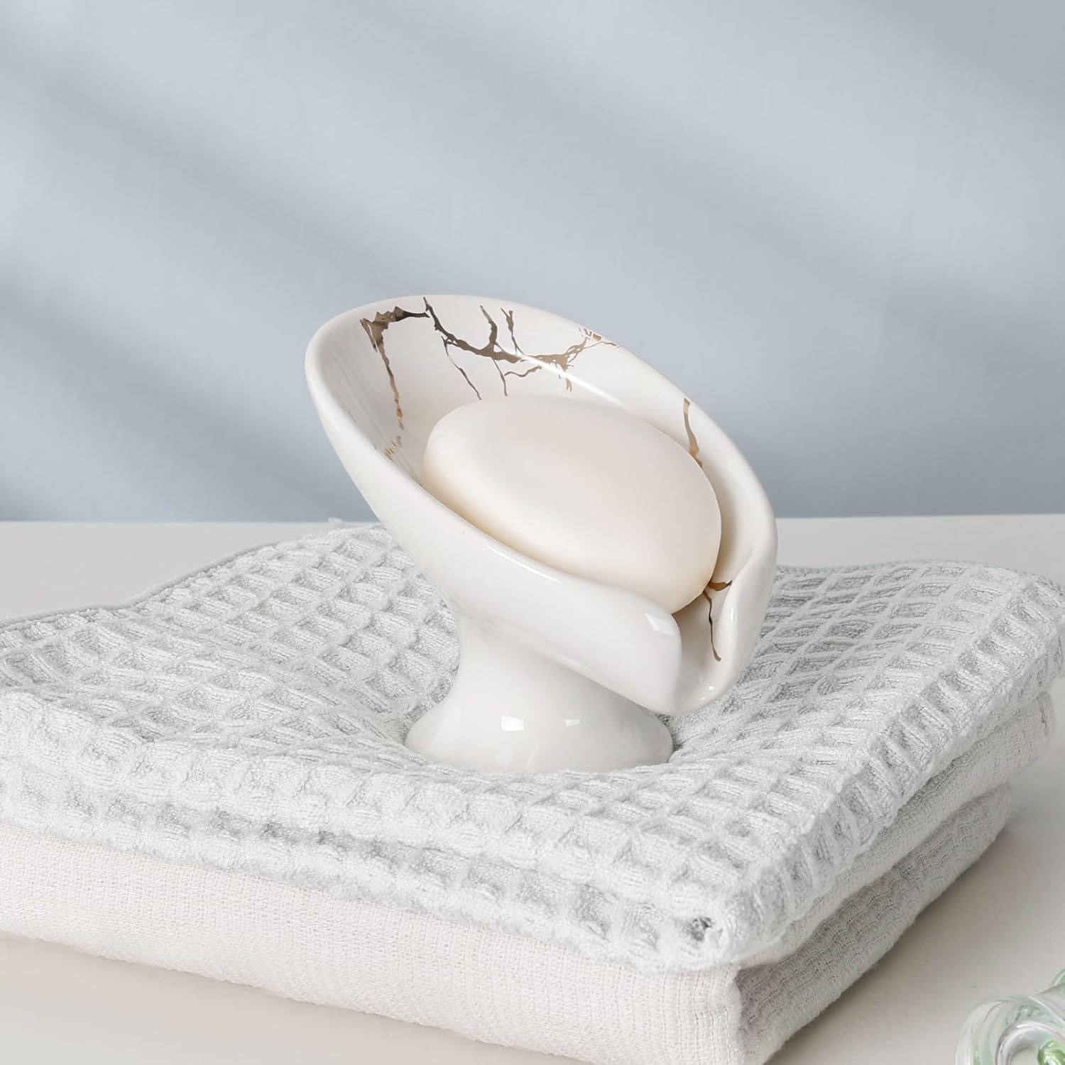 Self-Draining Soap Dish Set by ANTISS HOME