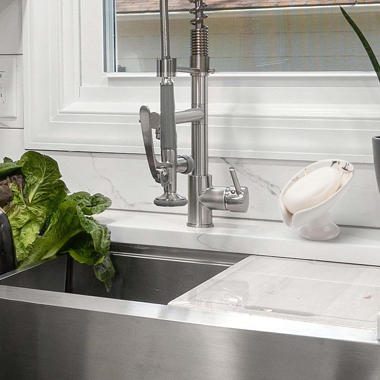 Ceramic Leaf Soap Holder with Drainage White